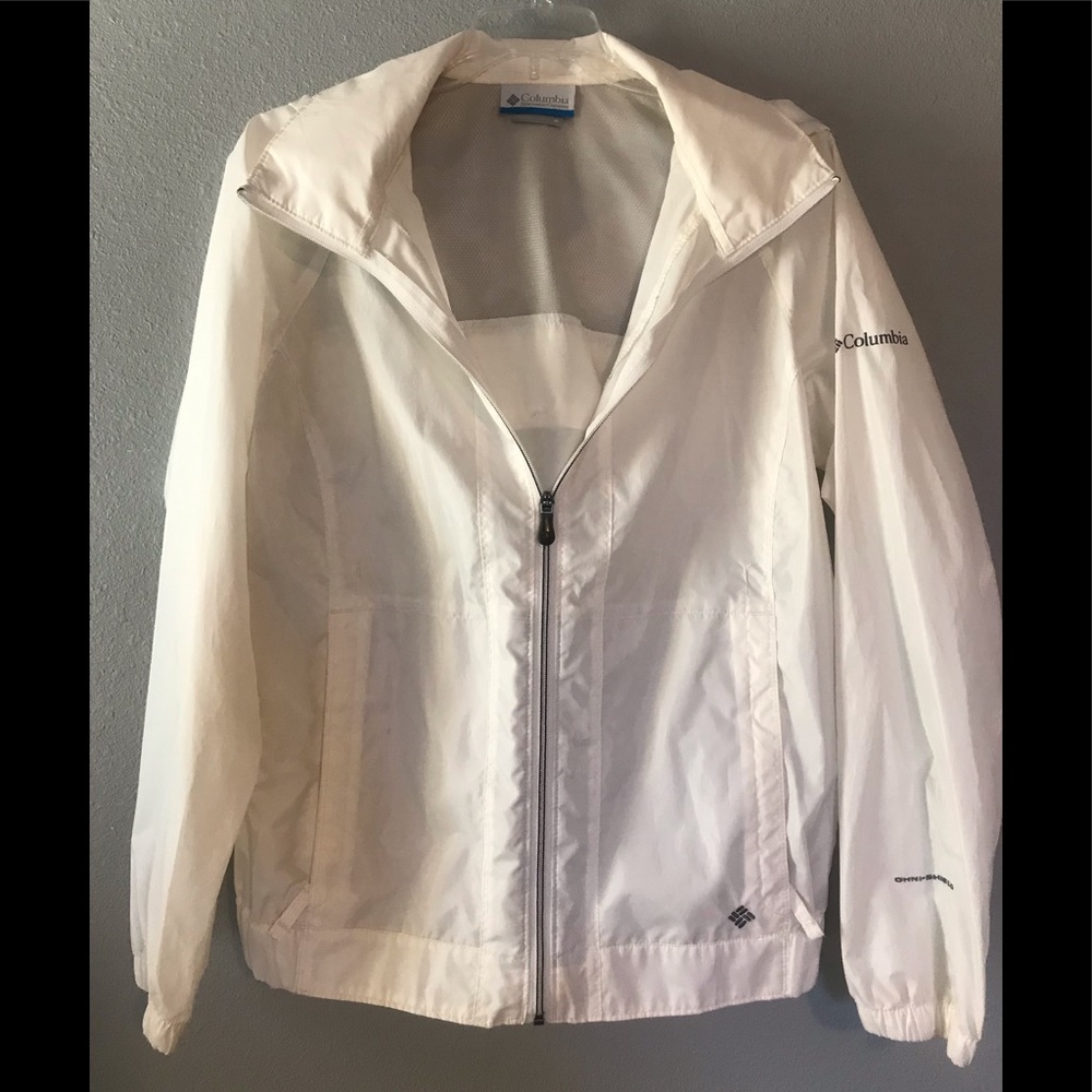 Ladies Cute Columbia Windbreaker Jacket with Hood